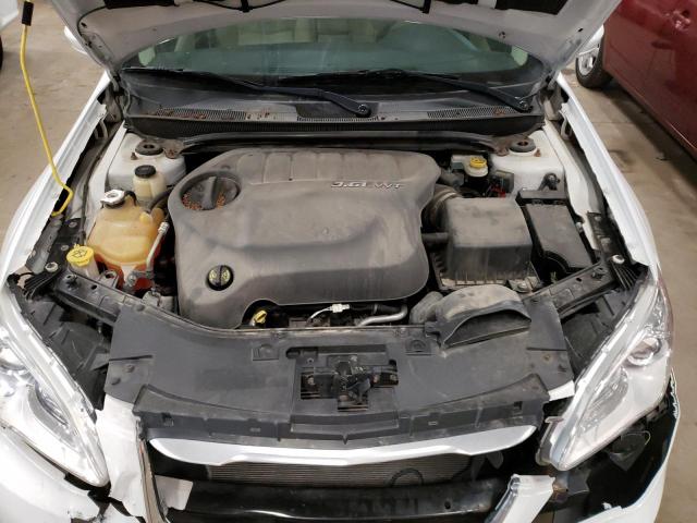 Photo 11 from auction – 2013 CHRYSLER 200 LX with VIN 1C3CCBAG7DN722106