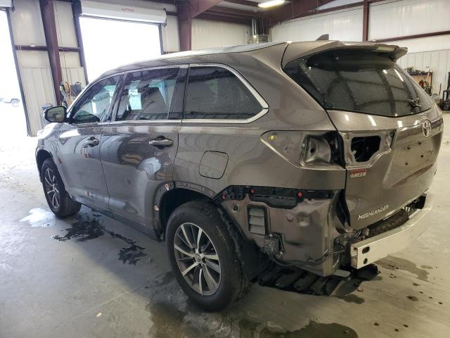 Photo 2 from auction – 2018 TOYOTA HIGHLANDER with VIN 5TDKZRFH9JS543457