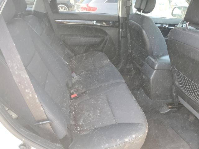 Photo 11 from auction – 2011 KIA SORENTO BA with VIN 5XYKTCA15BG067862