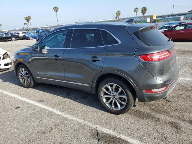 Photo 2 from auction – 2017 LINCOLN MKC SELECT with VIN 5LMCJ2C97HUL02396