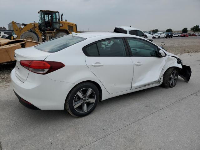 Photo 3 from auction – 2018 KIA FORTE LX with VIN 3KPFL4A79JE169236