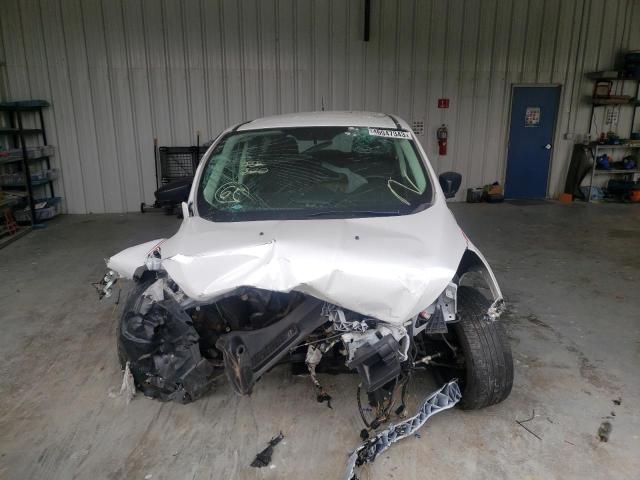 Photo 5 from auction – 2016 FORD ESCAPE S with VIN 1FMCU0F73GUA80673