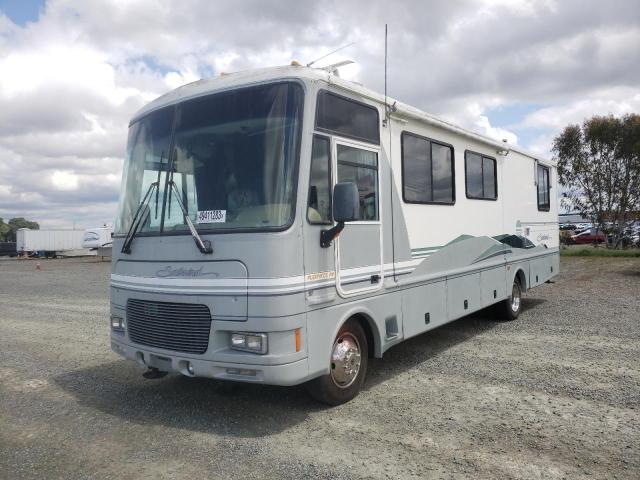 Photo 2 from auction – 2000 SOUT MOTORHOME with VIN 1FCNF53S2Y0A00866