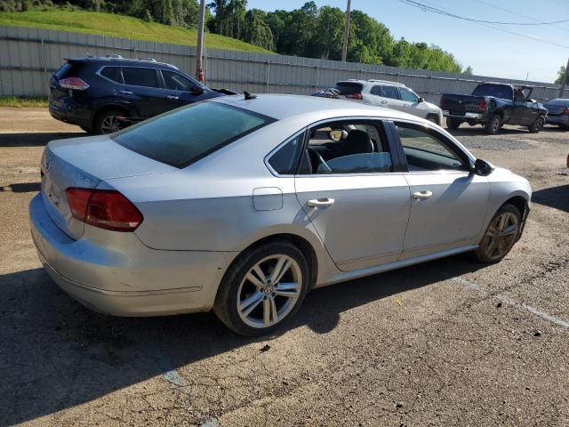 Photo 3 from auction – 2012 VOLKSWAGEN PASSAT SE with VIN 1VWBN7A31CC025016