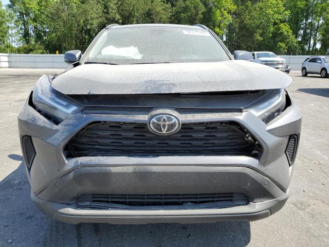 Photo 5 from auction – 2022 TOYOTA RAV4 XLE with VIN 2T3W1RFV2NC207685