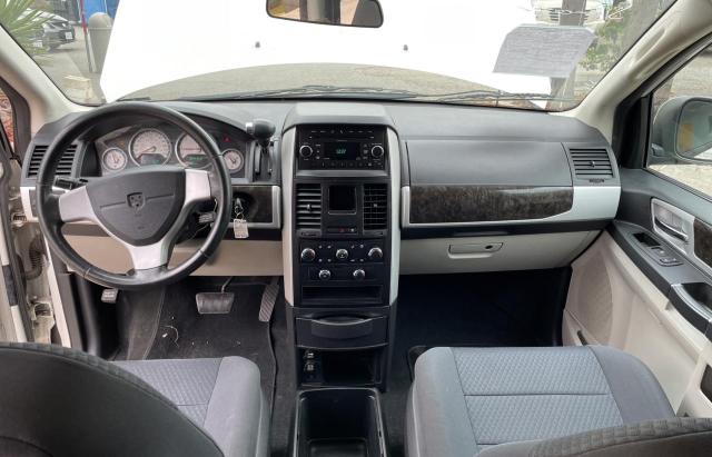Фото 9 с аукциона – 2010 DODGE GRAND CARA с VIN 2D4RN5D10AR251538