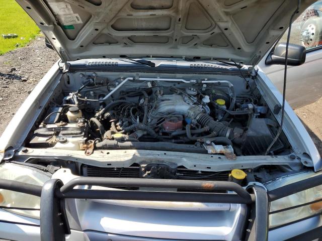 Photo 11 from auction – 2004 NISSAN FRONTIER C with VIN 1N6ED29Y04C406313