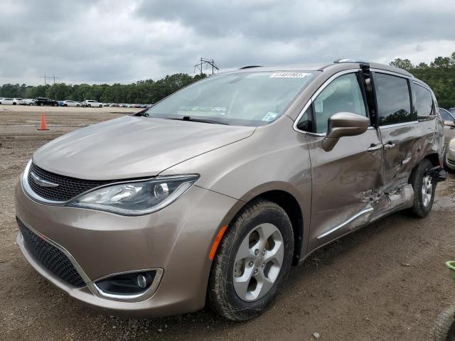 CHRYSLER PACIFICA T 2017 with VIN 2C4RC1EG0HR614252 - Photo from auction