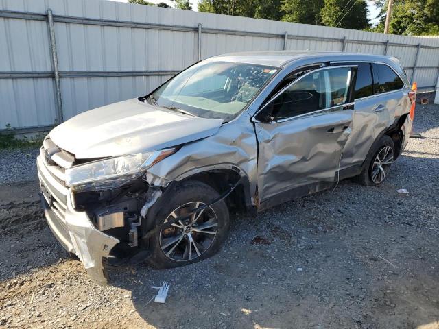 TOYOTA HIGHLANDER 2019 with VIN 5TDZZRFH0KS303276 - Photo from auction