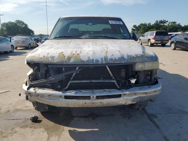 Photo 5 from auction – 2002 CHEVROLET SILVERADO with VIN 2GCEC19T021404567