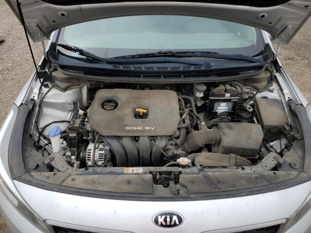Photo 11 from auction – 2017 KIA FORTE LX with VIN 3KPFL4A78HE117400