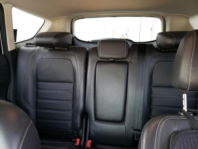 Photo 10 from auction – 2017 FORD ESCAPE SE with VIN 1FMCU9GD3HUB94179