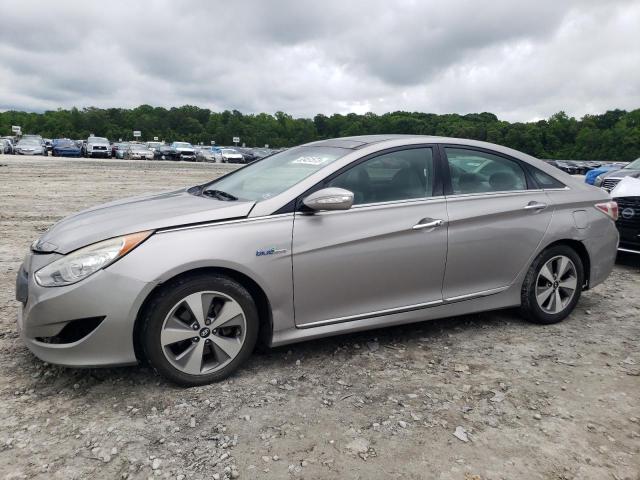 HYUNDAI SONATA HYB 2011 with VIN KMHEC4A44BA016880 - Photo from auction