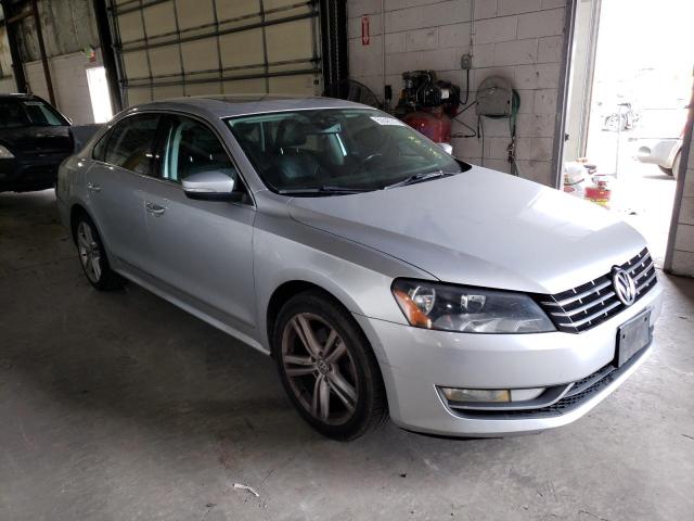 Photo 4 from auction – 2013 VOLKSWAGEN PASSAT SEL with VIN 1VWCN7A39DC084658