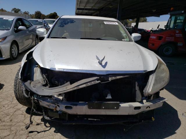 Photo 5 from auction – 2011 HYUNDAI EQUUS SIGN with VIN KMHGH4JFXBU029630