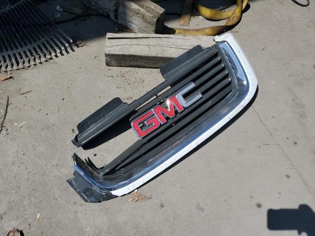 Photo 13 from auction – 2005 GMC ENVOY with VIN 1GKDT13S652214356