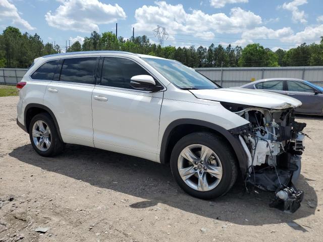Photo 4 from auction – 2018 TOYOTA HIGHLANDER with VIN 5TDYZRFH6JS266177