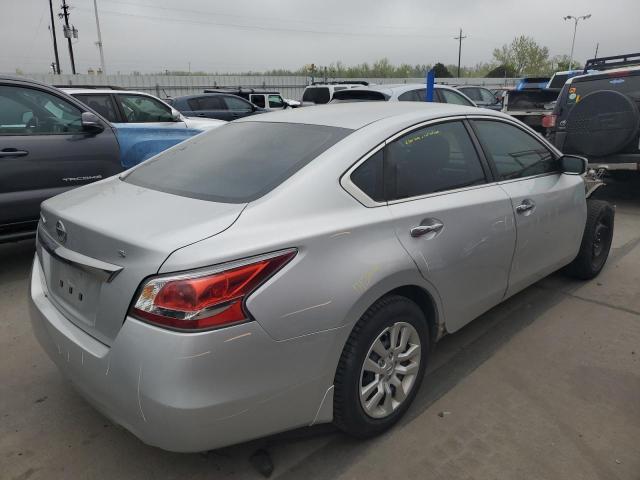 Photo 3 from auction – 2015 NISSAN ALTIMA 2.5 with VIN 1N4AL3AP7FN329952