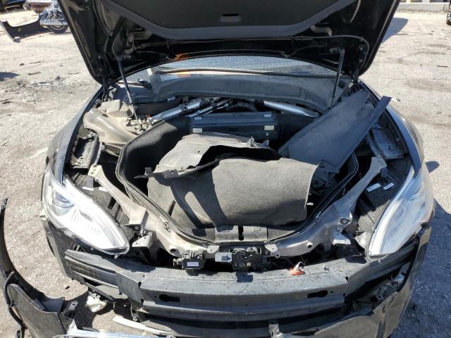 Photo 11 from auction – 2013 TESLA MODEL S with VIN 5YJSA1CP9DFP06539