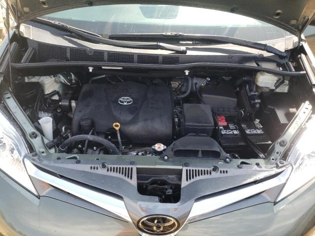 Photo 12 from auction – 2018 TOYOTA SIENNA XLE with VIN 5TDYZ3DC6JS918123