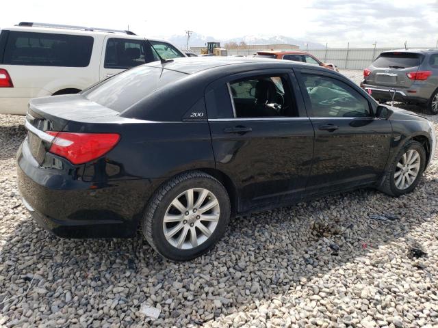 Photo 3 from auction – 2012 CHRYSLER 200 TOURIN with VIN 1C3CCBBB8CN135320