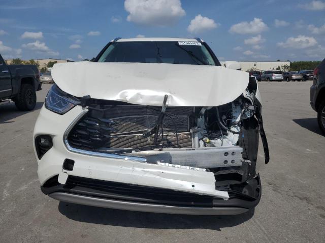 Photo 5 from auction – 2021 TOYOTA HIGHLANDER with VIN 5TDEBRCH4MS047623