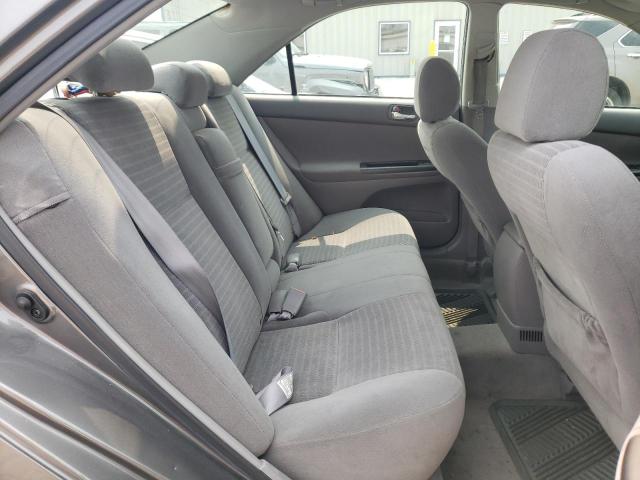 Photo 10 from auction – 2005 TOYOTA CAMRY LE with VIN 4T1BE32K85U563075