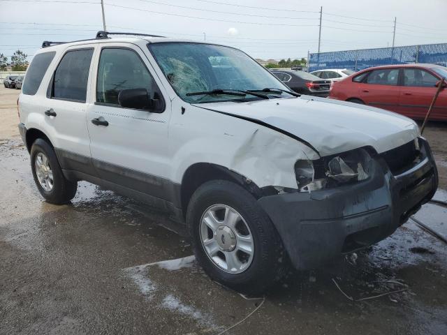 Photo 4 from auction – 2004 FORD ESCAPE XLT with VIN 1FMYU03154KA86505