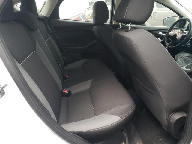 Photo 10 from auction – 2014 FORD FOCUS SE with VIN 1FADP3K27EL413803