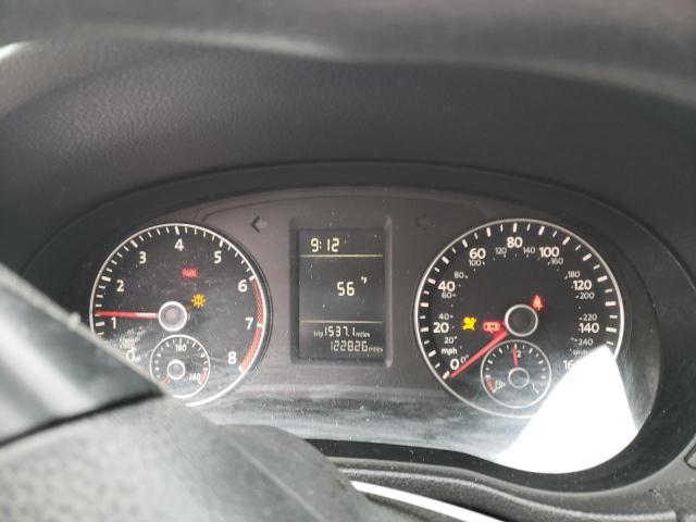 Photo 9 from auction – 2015 VOLKSWAGEN PASSAT S with VIN 1VWAT7A38FC035502