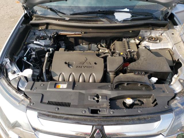 Photo 12 from auction – 2017 MITSUBISHI OUTLANDER with VIN JA4AD2A39HZ031262