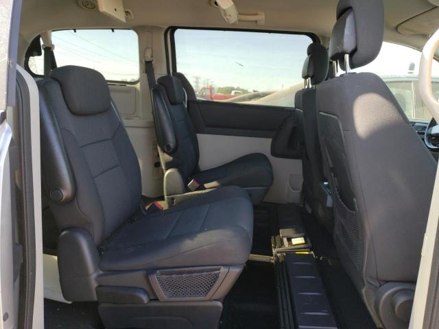 Photo 11 from auction – 2010 DODGE GRAND CARA with VIN 2D4RN6DX5AR390266