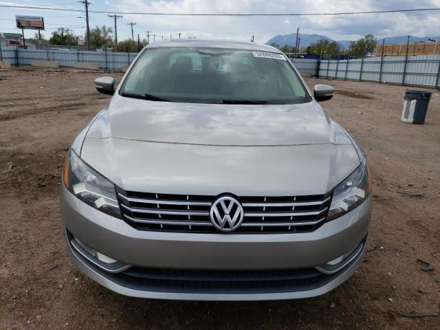 Photo 5 from auction – 2013 VOLKSWAGEN PASSAT SEL with VIN 1VWCN7A35DC096998