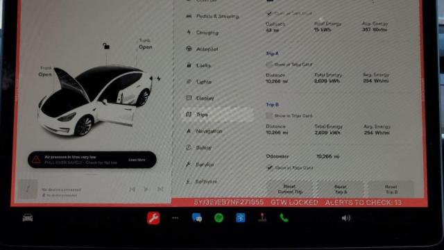 Photo 9 from auction – 2022 TESLA MODEL 3 with VIN 5YJ3E1EB7NF271855