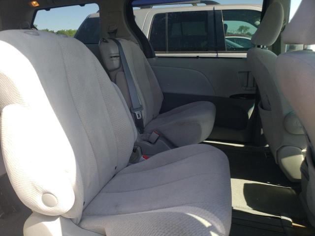 Photo 11 from auction – 2013 TOYOTA SIENNA LE with VIN 5TDKK3DC2DS287756