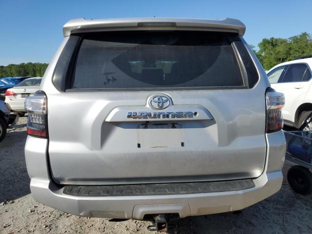 Photo 6 from auction – 2016 TOYOTA 4RUNNER SR with VIN JTEBU5JR2G5404675