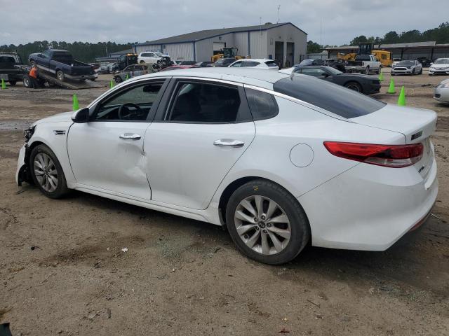Photo 2 from auction – 2016 KIA OPTIMA LX with VIN 5XXGT4L32GG005289