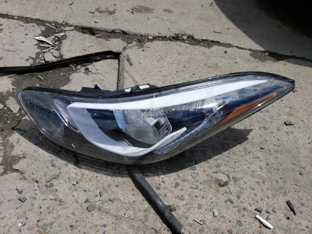 Photo 12 from auction – 2016 HYUNDAI ELANTRA SE with VIN 5NPDH4AE6GH737597