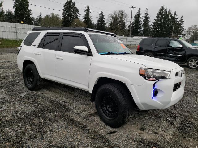 Photo 4 from auction – 2017 TOYOTA 4RUNNER SR with VIN JTEBU5JR1H5458390