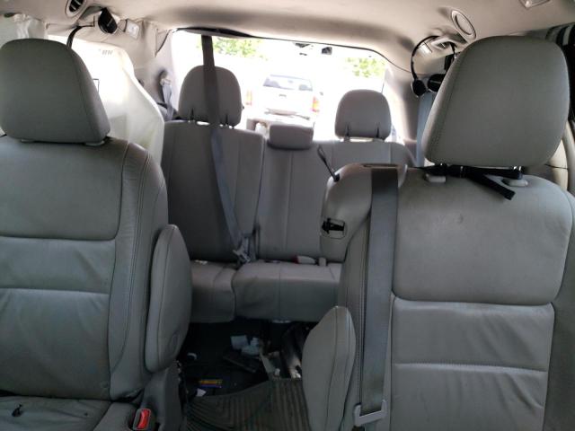 Photo 10 from auction – 2015 TOYOTA SIENNA XLE with VIN 5TDYK3DC5FS676260