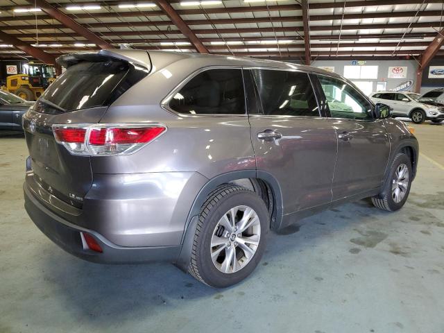 Photo 3 from auction – 2016 TOYOTA HIGHLANDER with VIN 5TDBKRFH3GS252210