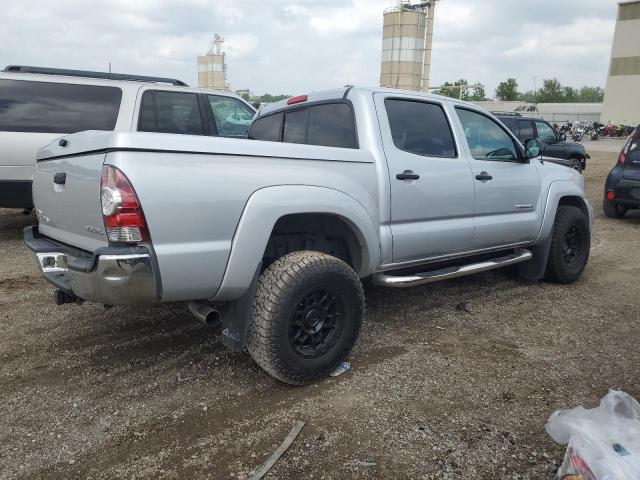 Photo 3 from auction – 2011 TOYOTA TACOMA DOU with VIN 3TMLU4EN1BM065971