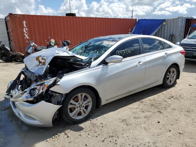 HYUNDAI SONATA SE 2013 with VIN 5NPEC4AC4DH794359 - Photo from auction