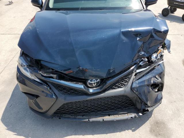 Photo 11 from auction – 2018 TOYOTA CAMRY with VIN 4T1B11HK0JU552007