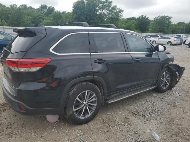 Zdjęcie 3 z aukcji – 2018 TOYOTA HIGHLANDER z VIN 5TDJZRFH8JS561623