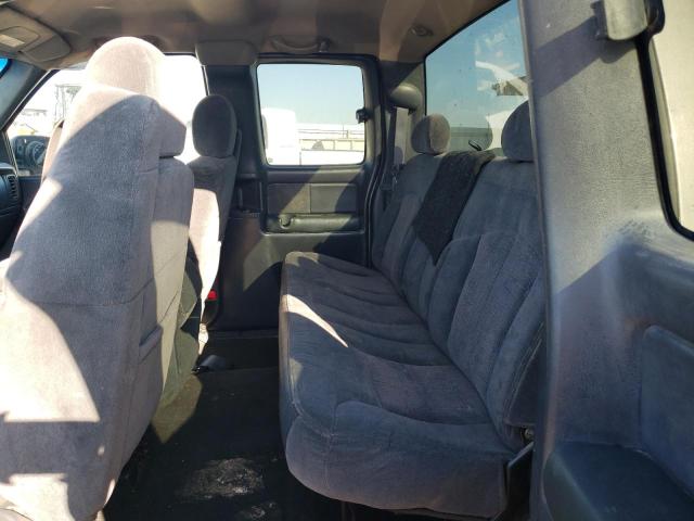 Photo 10 from auction – 2001 CHEVROLET SILVERADO with VIN 2GCEC19V811100743
