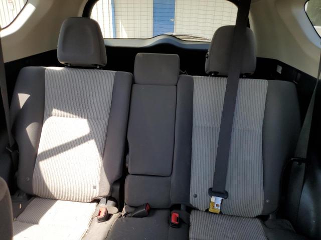 Photo 10 from auction – 2015 TOYOTA RAV4 LE with VIN JTMBFREV9FJ036451