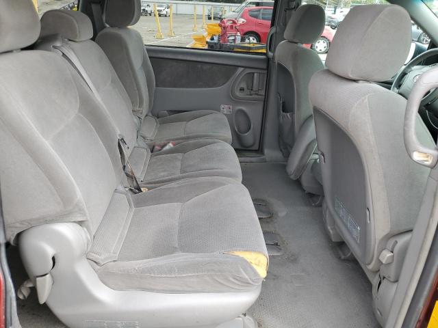Photo 11 from auction – 2004 TOYOTA SIENNA CE with VIN 5TDZA23C84S142198