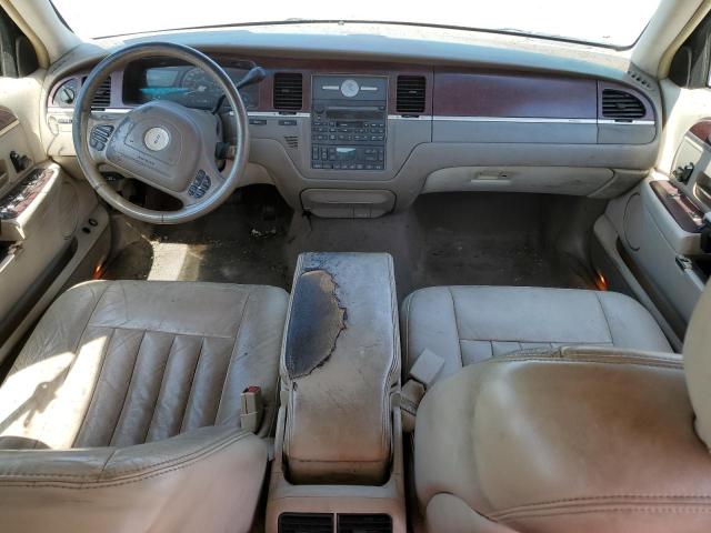 Photo 8 from auction – 2003 LINCOLN TOWN CAR E with VIN 1LNHM81W83Y693314