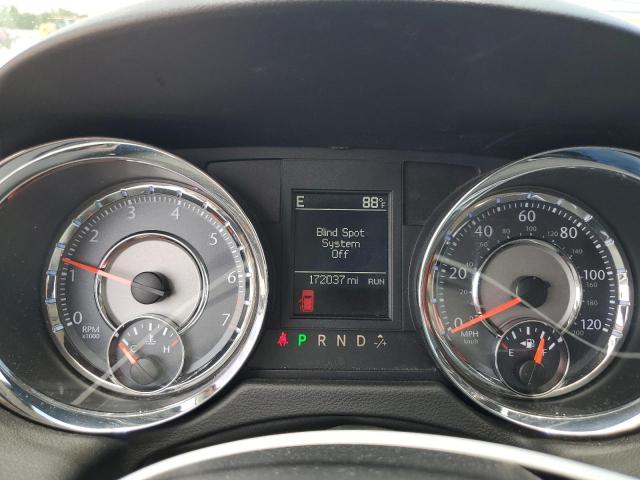 Photo 9 from auction – 2011 CHRYSLER TOWN & COU with VIN 2A4RR8DG5BR704510